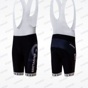 Cuissard technique noir et blanc personnalisé avec logo "Bretagne" et détails de maillot.