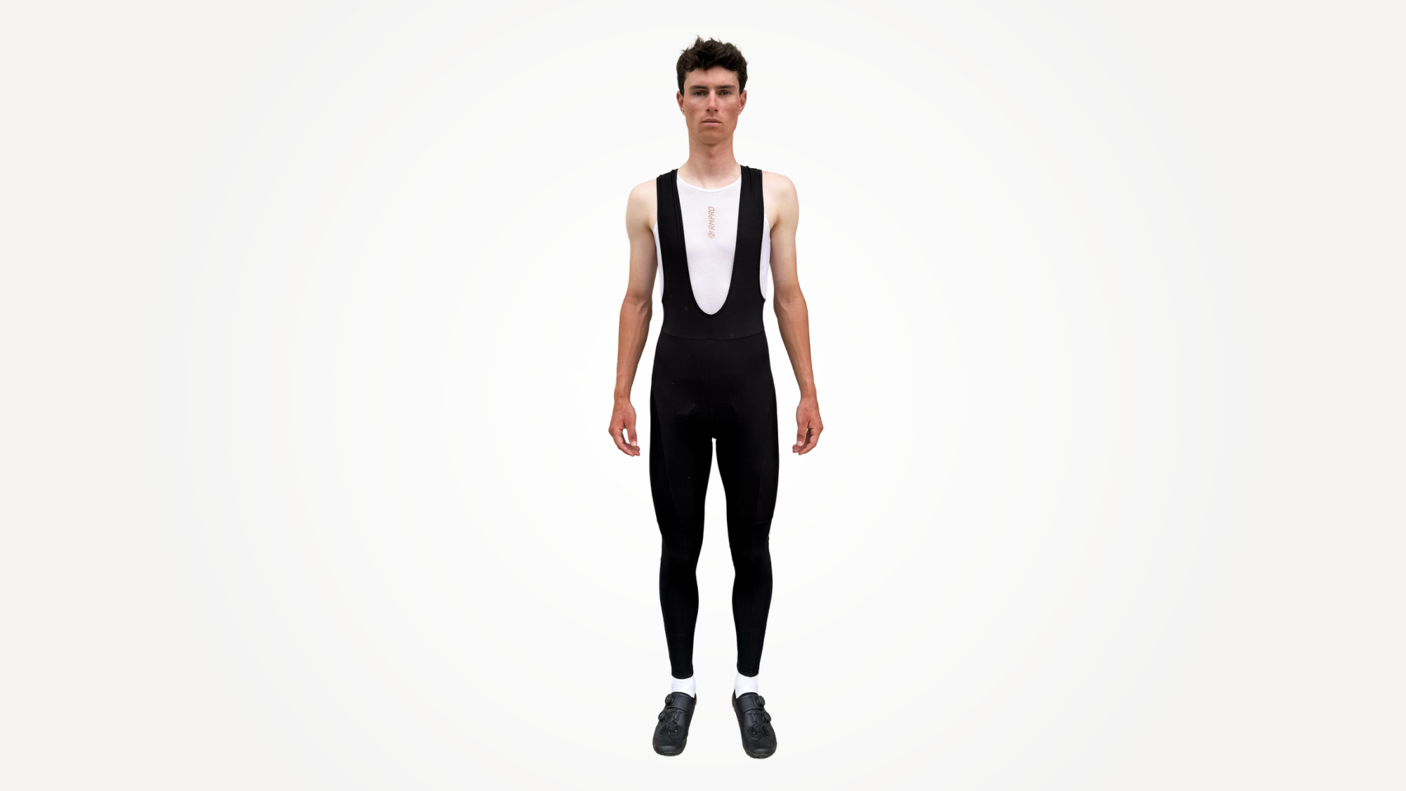 Cuissard technique noir avec bretelles, adapté pour le cyclisme.