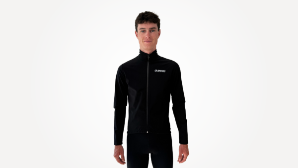 Veste technique noire pour cyclisme avec fermeture éclair et logo visible.