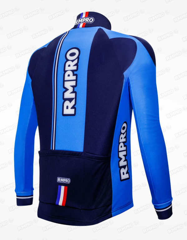 Veste de cyclisme technique en bleu et noir avec logo personnalisé et détails de finition.