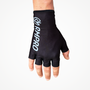 Gant aéro de cyclisme noir avec logo RMPRO, adapté pour une meilleure prise en main et confort.