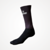 Chaussettes techniques noires avec logo RMPRO, conçues pour le cyclisme et le running.