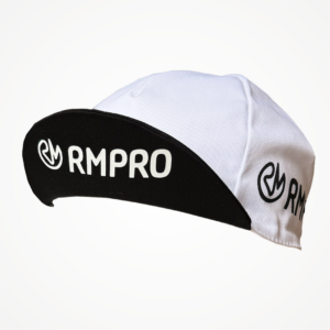 Casquette blanche et noire avec logo RMPRO, idéale pour le cyclisme et la personnalisation d'équipe.
